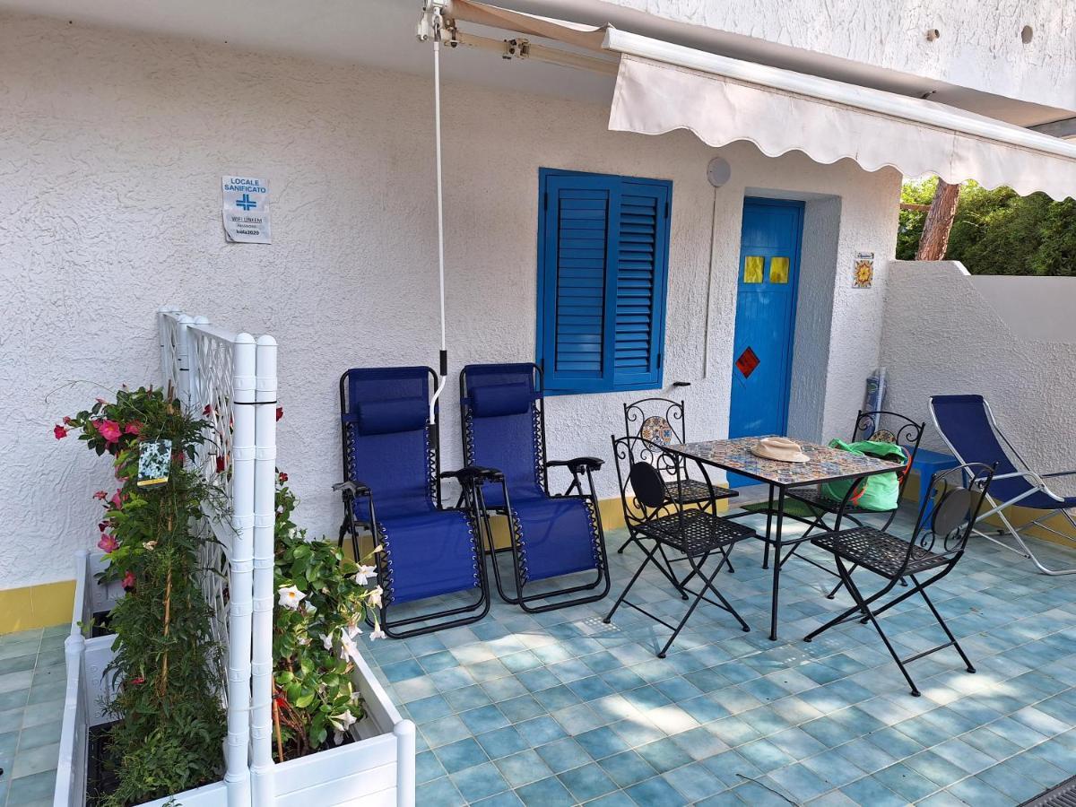 Suite House L'Isola Che Non C'è Fontane Bianche Extérieur photo