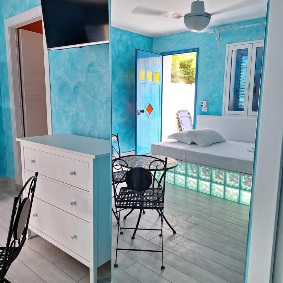 Suite House L'Isola Che Non C'è Fontane Bianche Extérieur photo