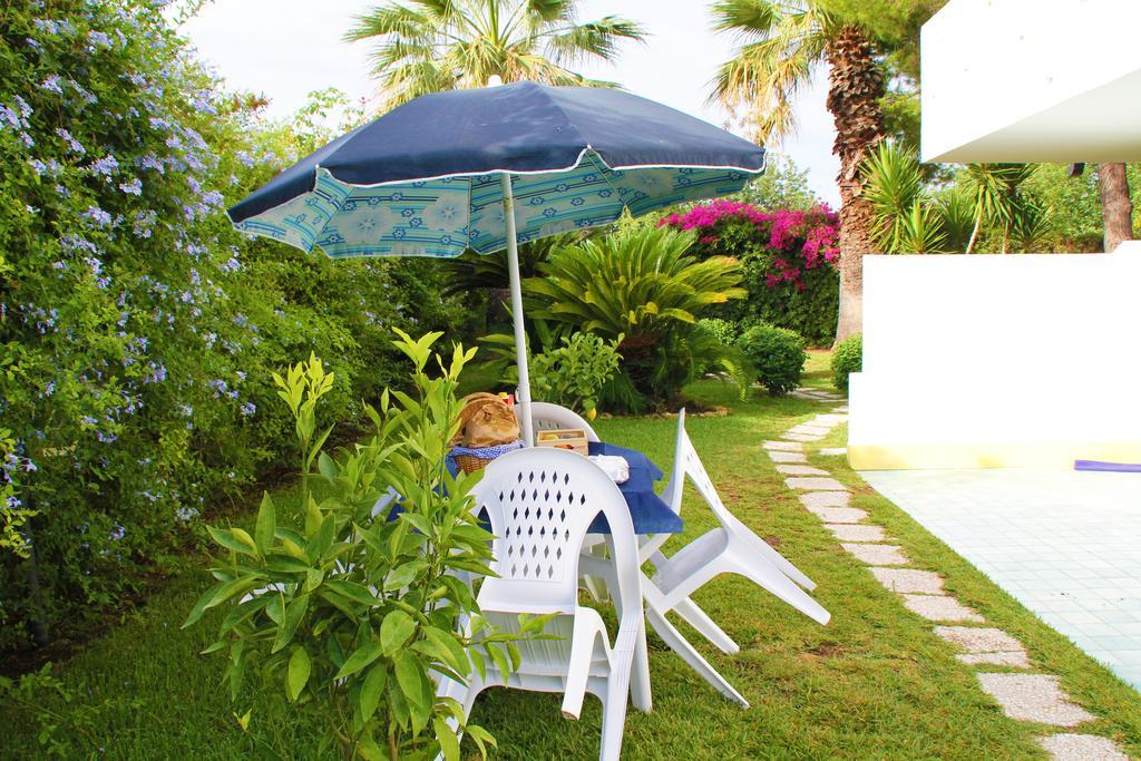 Suite House L'Isola Che Non C'è Fontane Bianche Extérieur photo