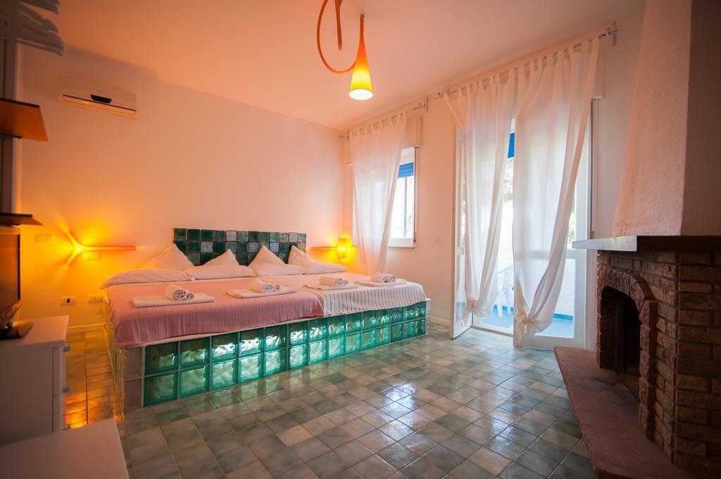 Suite House L'Isola Che Non C'è Fontane Bianche Extérieur photo