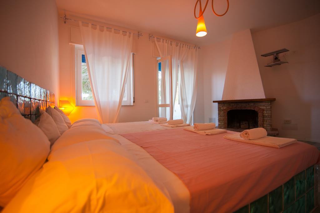 Suite House L'Isola Che Non C'è Fontane Bianche Extérieur photo