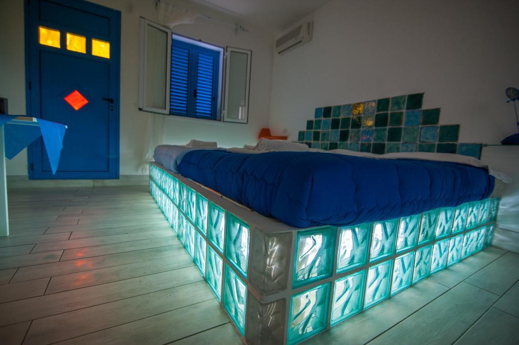 Suite House L'Isola Che Non C'è Fontane Bianche Extérieur photo