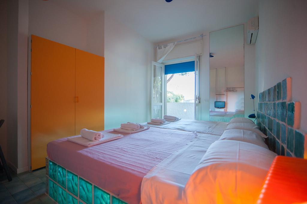 Suite House L'Isola Che Non C'è Fontane Bianche Extérieur photo
