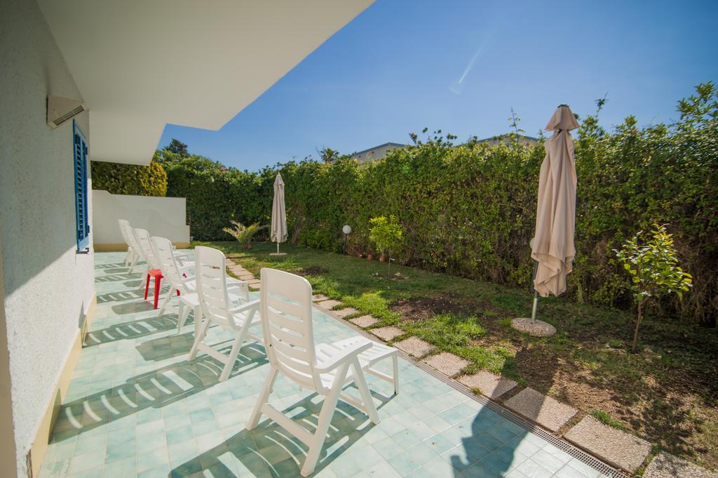 Suite House L'Isola Che Non C'è Fontane Bianche Extérieur photo