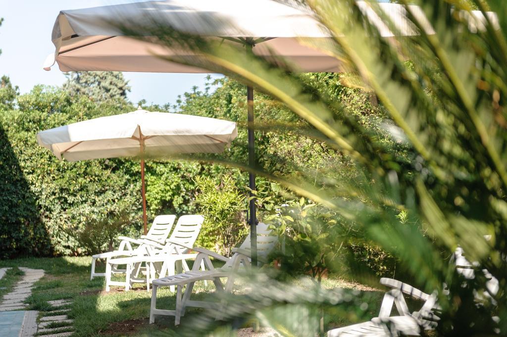 Suite House L'Isola Che Non C'è Fontane Bianche Extérieur photo
