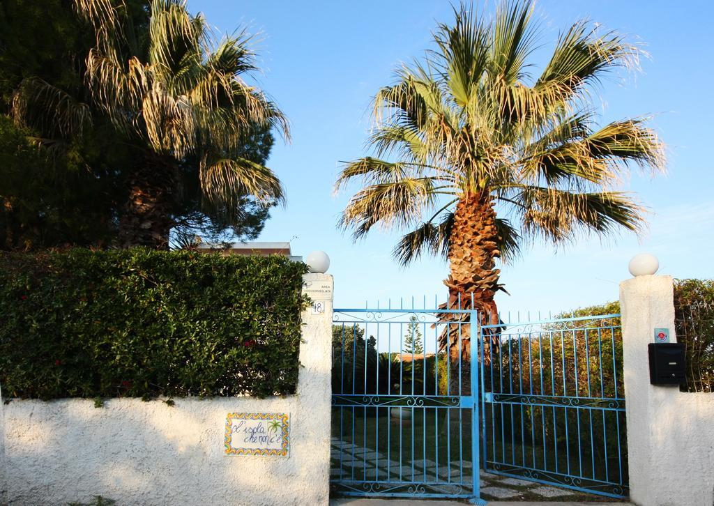 Suite House L'Isola Che Non C'è Fontane Bianche Extérieur photo